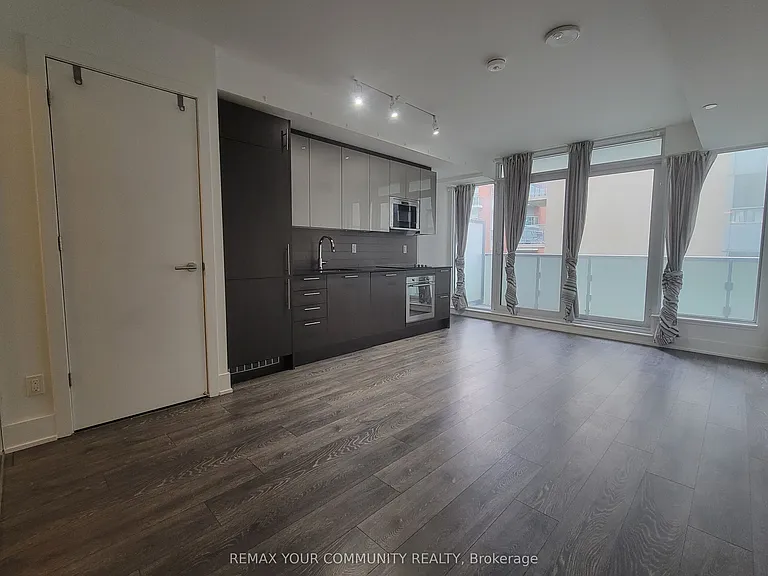 403 Church St #517 — Photo 9
