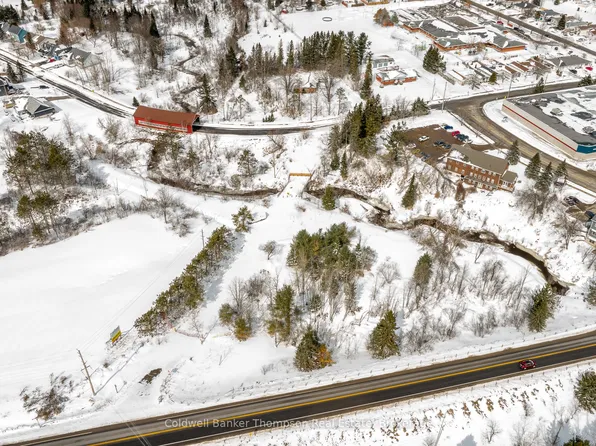 100 Balls Dr, Bracebridge, ON P1L 1Z1