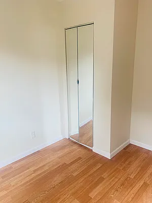 Rented by 18 REALTY | media 16