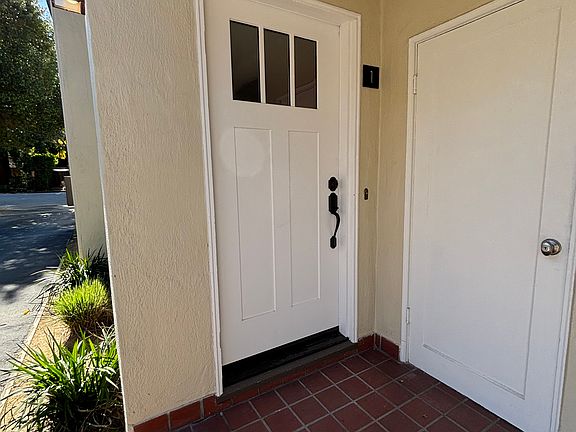 5th image of 1230 Mills St APT 1