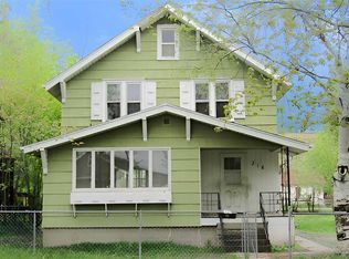 316 4th St NW, Chisholm, MN 55719