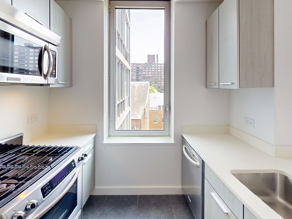 1st image of 801 Amsterdam Ave APT 5A