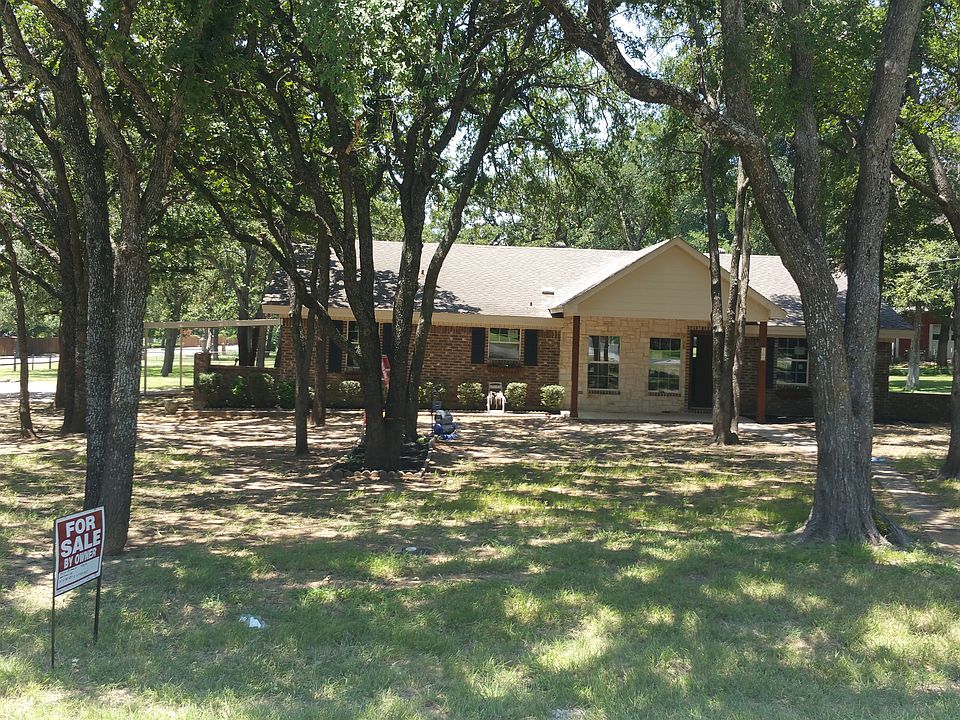 1st image of 102 Drover Dr