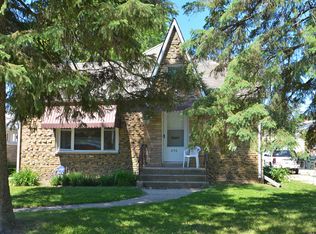 208 Wisconsin Ave, Waukegan, IL 60085