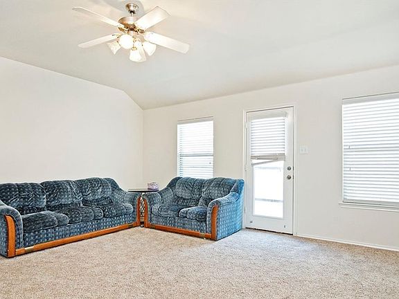 5th image of 9516 Palm Valley Dr
