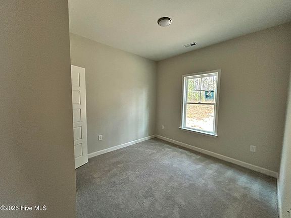 5th image of 1702 Cardinal Drive