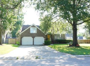 147 Palmetto Bluff Ct, North Charleston, SC 29418