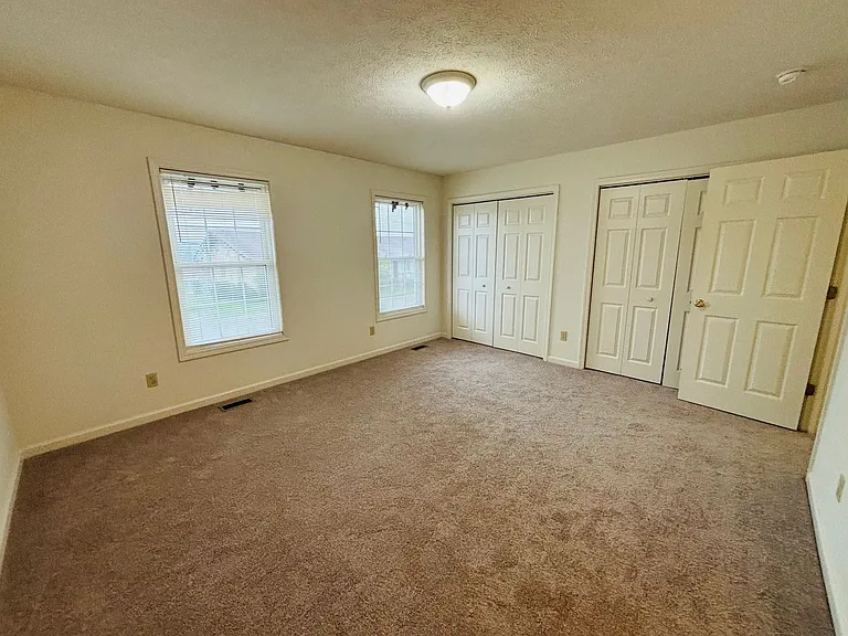 105 Majestic Dr — Photo 10