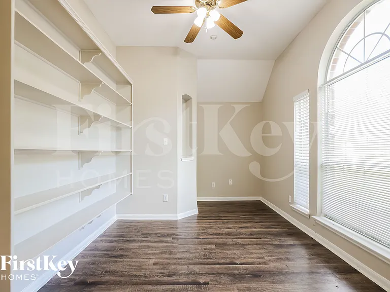 15722 E Astern Dr — Photo 13