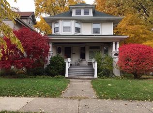 746 Gunderson Ave, Oak Park, IL 60304