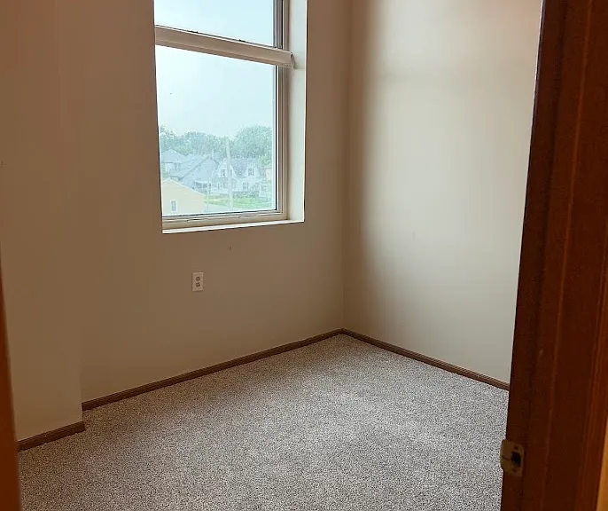 416 Sullivan Ave W #305 — Photo 7