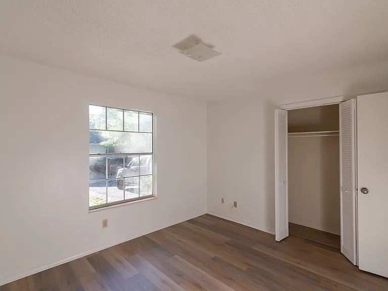 3216 Jim Lee Rd #8-B — Photo 9