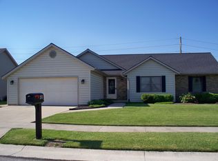 1910 Heritage Ct, Saint Marys, OH 45885