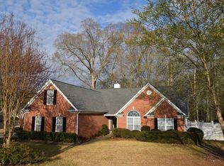 2815 Jay Oak Dr, Dacula, GA 30019