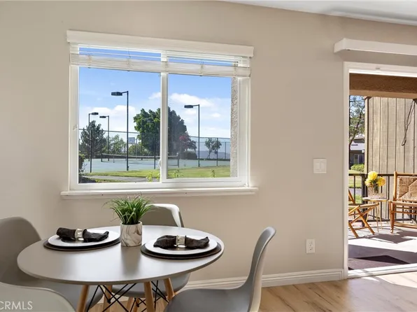 2592 Avenida Del Vista #H101, Corona, CA 92882