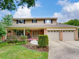 2254 Beechcreek Ln, Cincinnati, OH 45233