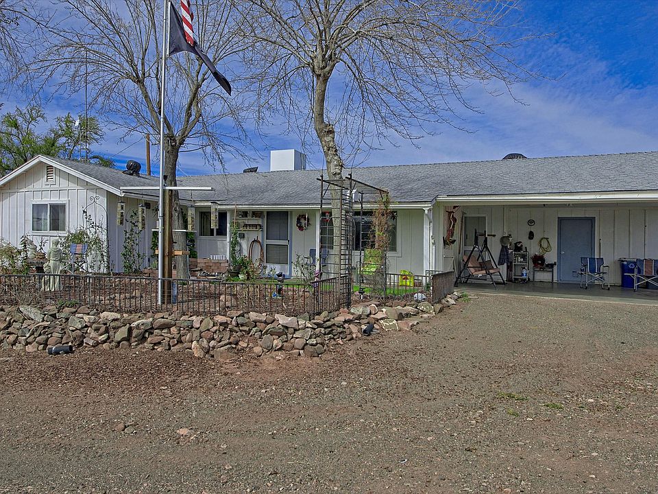 1st image of 49643 N 7TH Avenue