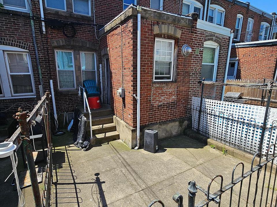 2nd image of 173 Saber St