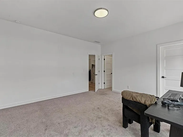1077 Glen Opal Dr — Photo 26
