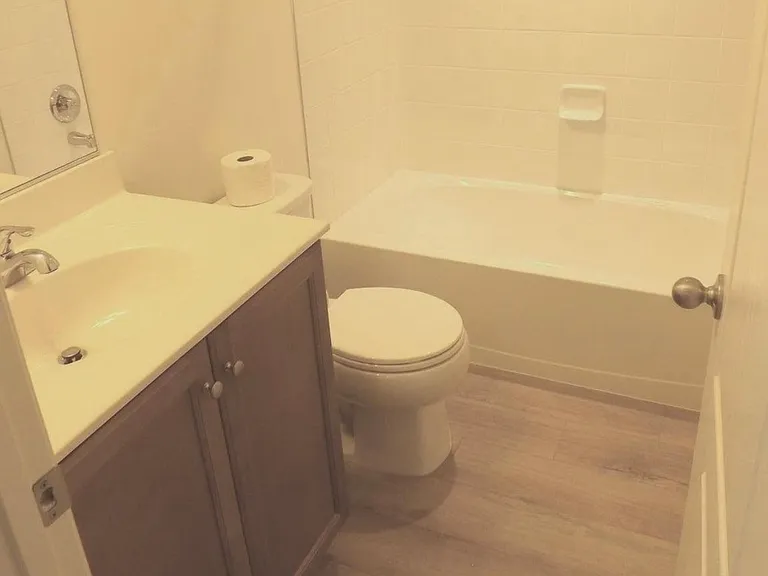 62 Belmont Pl — Photo 16