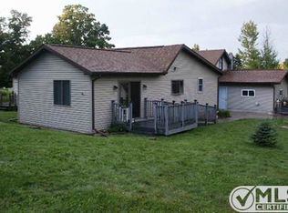 W5653 Summit Rd, Norway, MI 49870