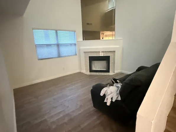 (undisclosed Address), Las Vegas, NV 89103