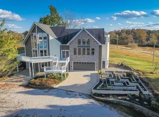 1018 Sandy Beach Ln, Mc Daniels, KY 40152