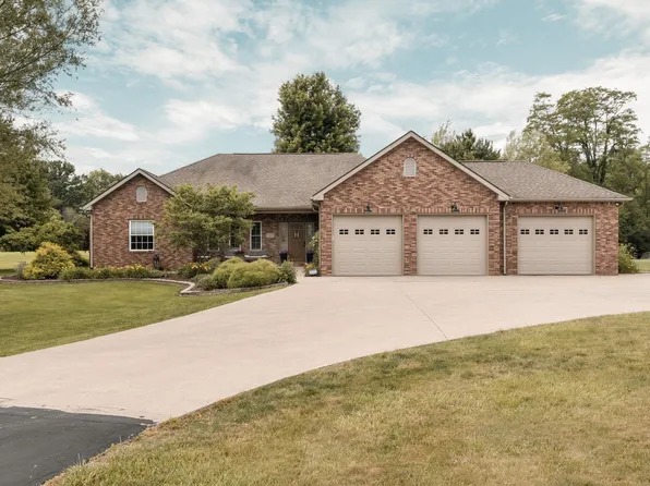 9319 McCombs Ct, Lafayette, IN 47905