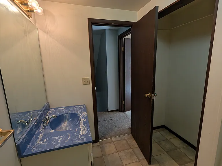 2226 Timber Trl NE — Photo 10