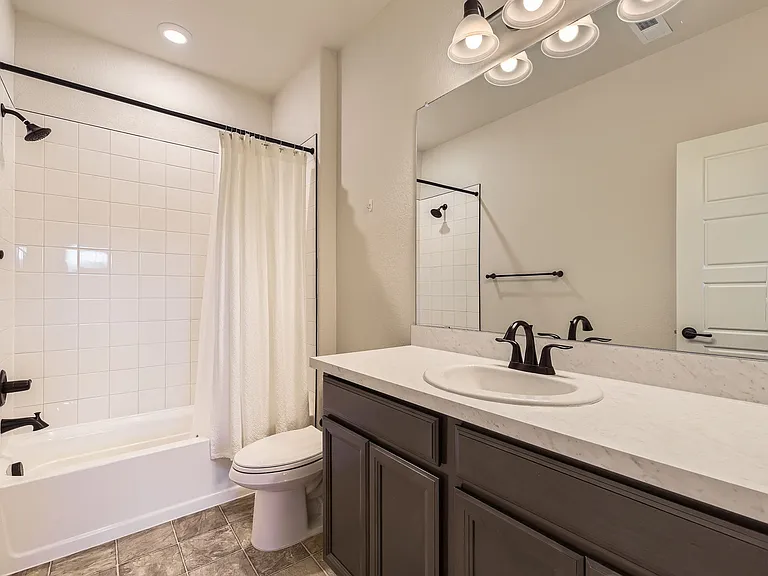 3577 Silver Rock Cir — Photo 17
