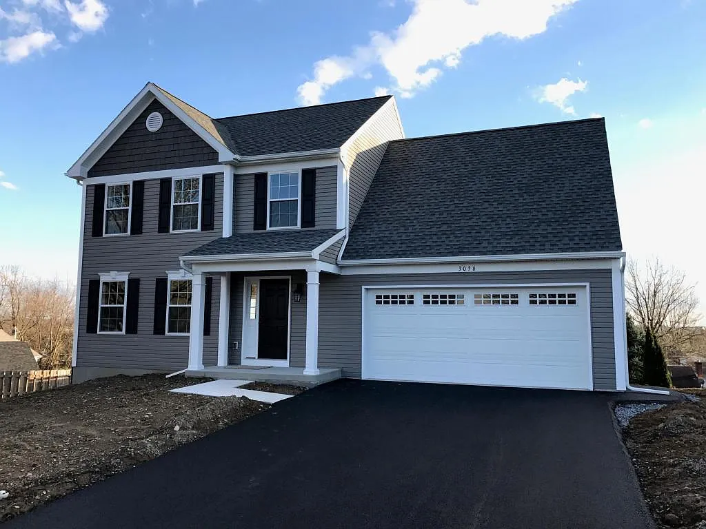 3056 Todd Ln photo 1