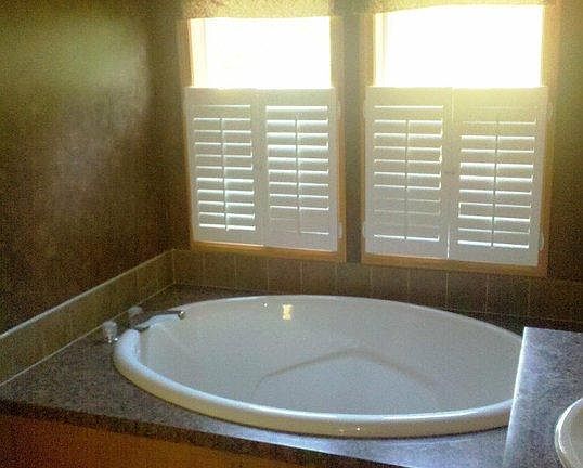 Soaking Tub Master Bath