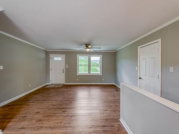 4th image of 1206 Idlewylde Cir