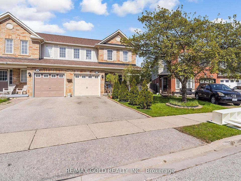 1st image of 70 Sweetwood Cir