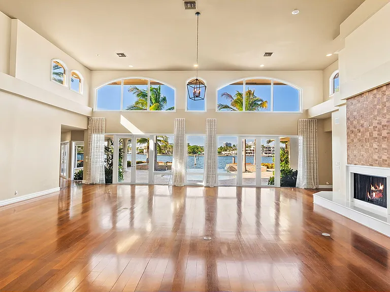 3 Isla Bahia Dr — Photo 9