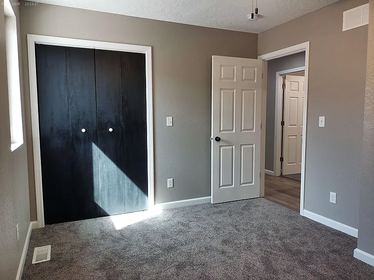 1618 N Buffalo Bill Ave — Photo 14