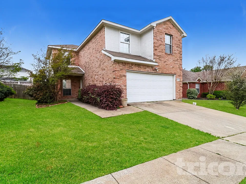 1420 Deville Cir