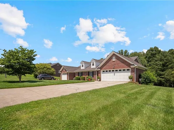 149 Royal View Dr #1, Pinnacle, NC 27043