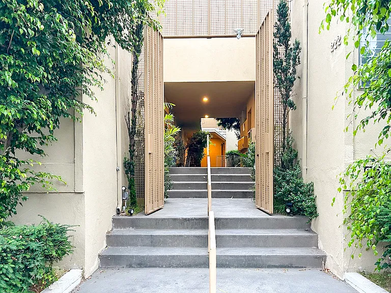 222 Washington Ave #17 — Photo 39