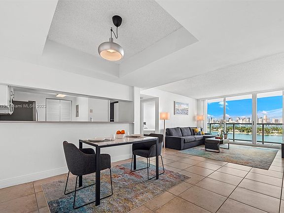 3rd image of 650 West Ave APT 1609