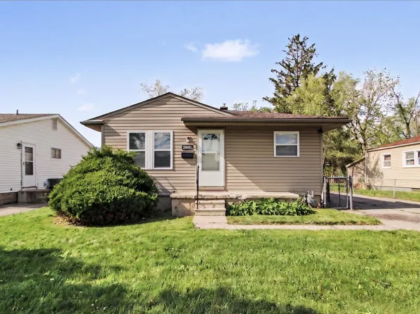 29002 Rosewood St, Inkster, MI 48141