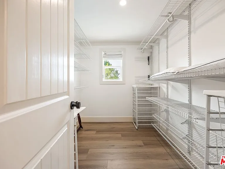 107 Alto Dr — Photo 22