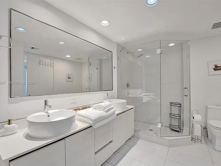2600 E Hallandale Beach Blvd #T1902 — Photo 58