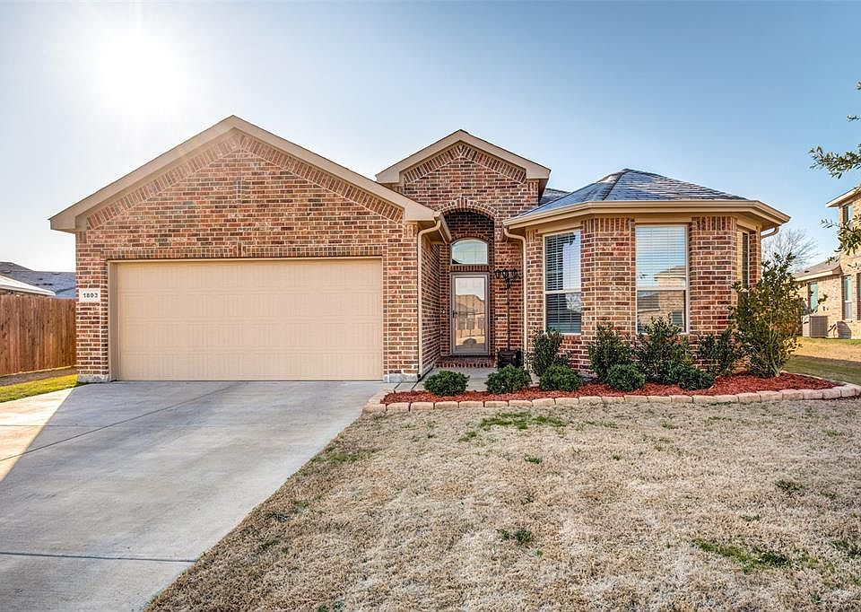 1st image of 1803 Creekwood Dr