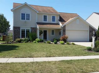 909 Sherwood Dr, Fort Wayne, IN 46819