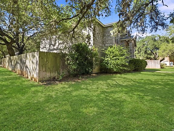 3rd image of 16522 CALICO CREEK DR