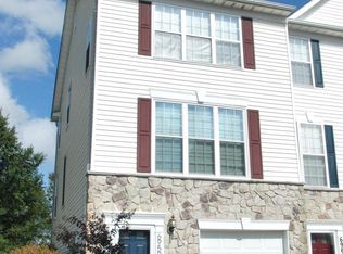 6959 Cromarty Dr, Alexandria, VA 22315