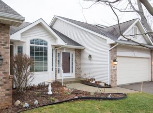 269 Round Hill Rd, Kalamazoo, MI 49009