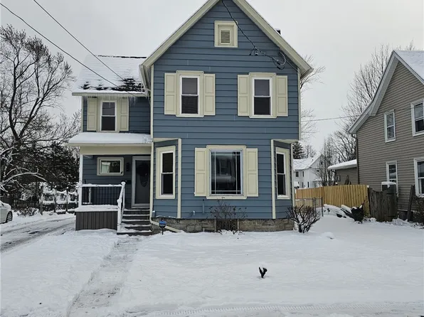 17 Silver Ave, Auburn, NY 13021