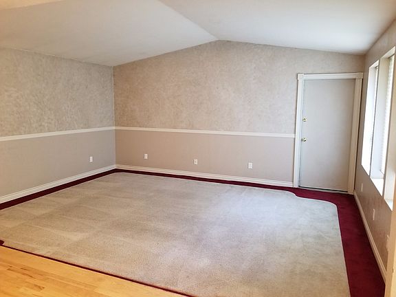 2nd image of 120 N 55th Ave